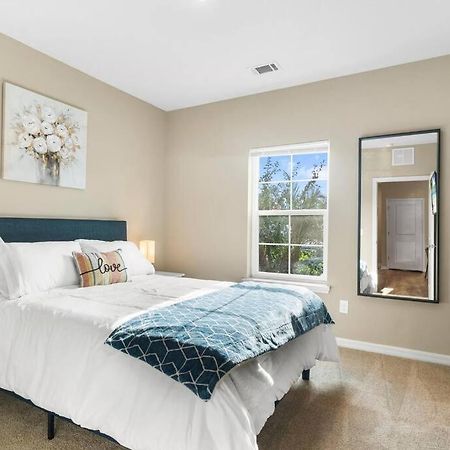 Elegant 1Br/1Ba Condo With Pool, Gym And Laundry Melbourne Exterior foto