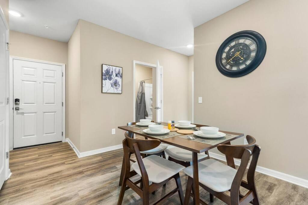 Elegant 1Br/1Ba Condo With Pool, Gym And Laundry Melbourne Exterior foto