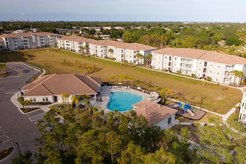 Elegant 1Br/1Ba Condo With Pool, Gym And Laundry Melbourne Exterior foto