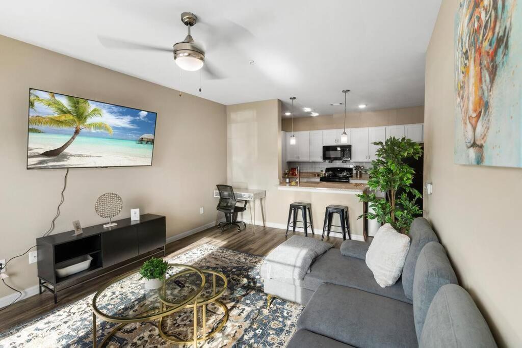 Elegant 1Br/1Ba Condo With Pool, Gym And Laundry Melbourne Exterior foto